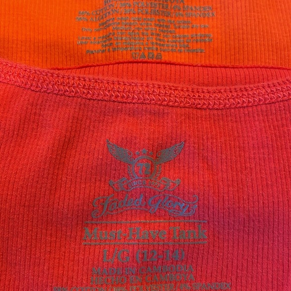 Tank Top Bundle - Picture 12 of 13